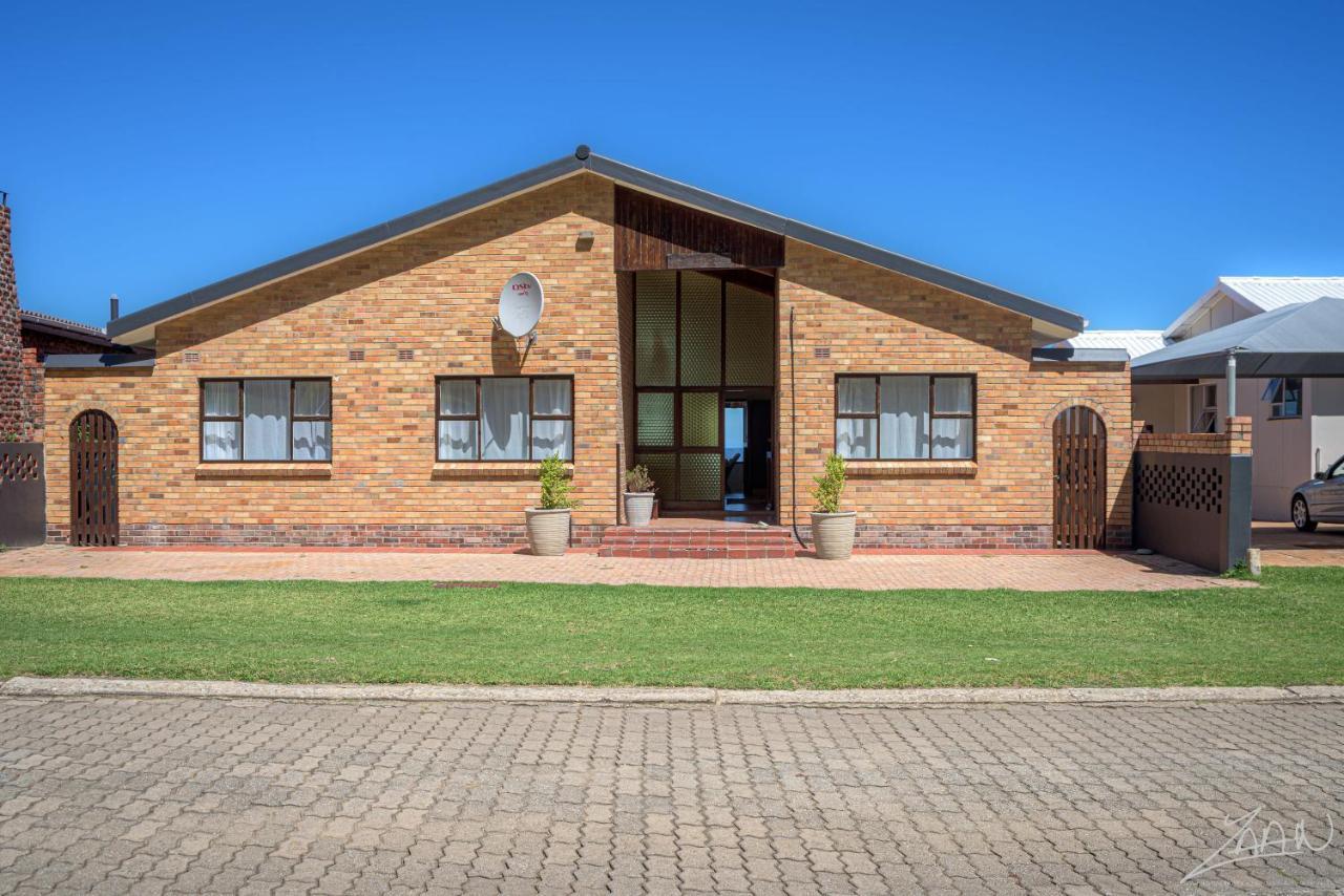 Hotel Fynbos Golf And Country Estate Eersterivierstrand Exterior foto